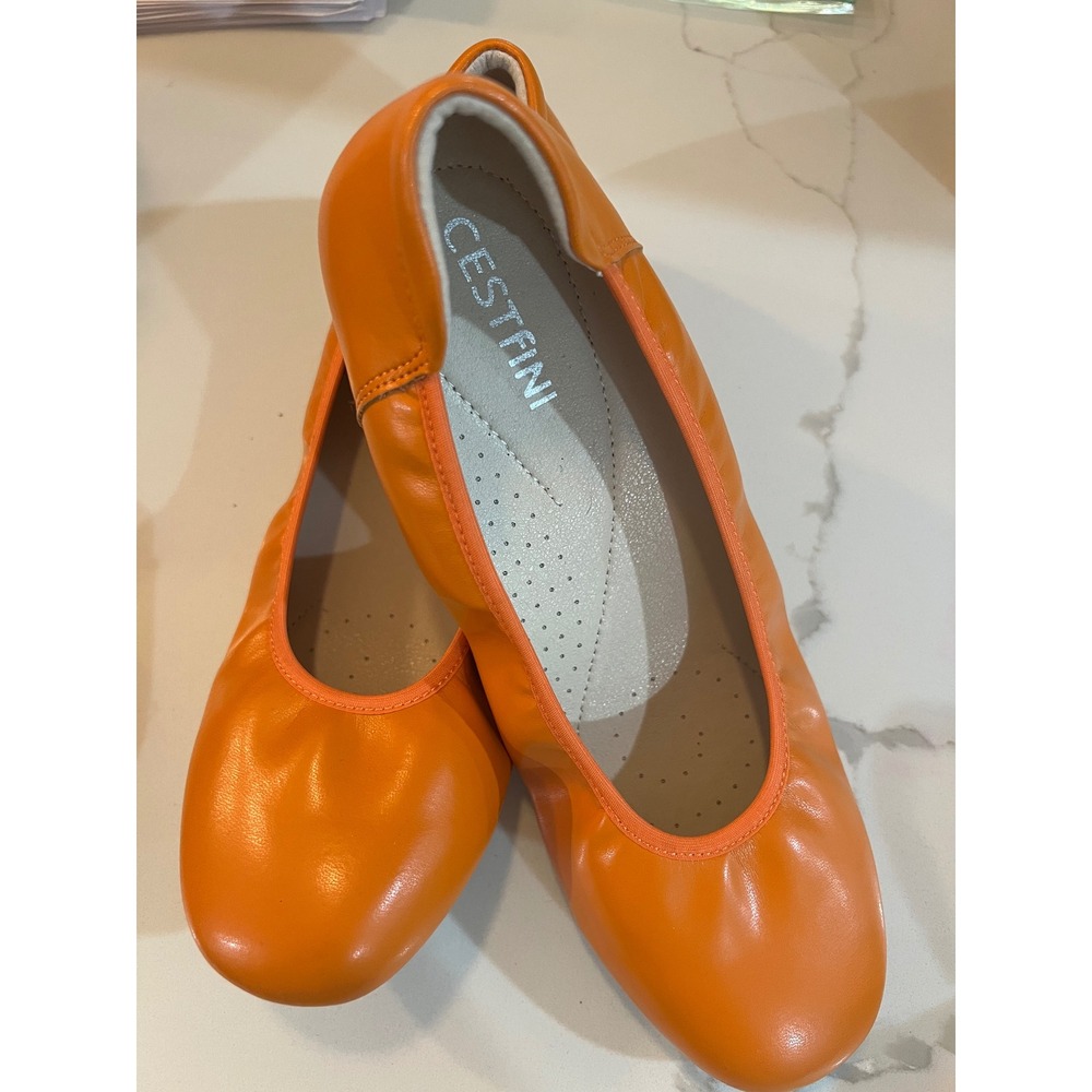 Cestfini Womens Orange Round Toe Ballet Flats Slip On Shoes Size 9